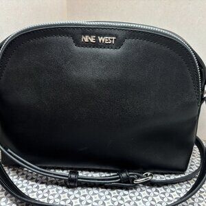 Like New Black Crossbody